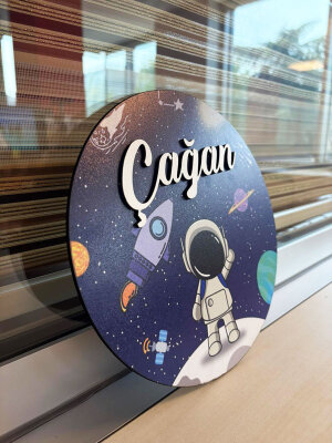 Astronot Tasarımlı Kişiye Özel Çocuk Odası Ahşap Kapı Süsü 25,5 cm - 2
