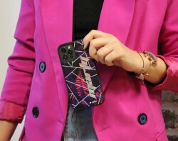 Dafoni Hologram iPhone 12 Pro Max 6.7 inç Kişiye Özel İsimli Mor Çiçekler Kılıf - 2
