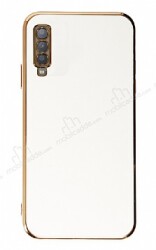 Eiroo Borderline Samsung Galaxy A7 2018 Kamera Korumalı Beyaz Silikon Kılıf - Eiroo