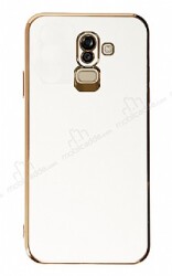 Eiroo Borderline Samsung Galaxy J8 Kamera Korumalı Beyaz Silikon Kılıf - Eiroo