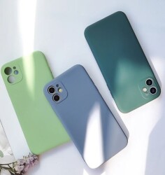 Eiroo iPhone 12 Mini Kamera Korumalı Silikon Kenarlı Pembe Cam Kılıf - 2